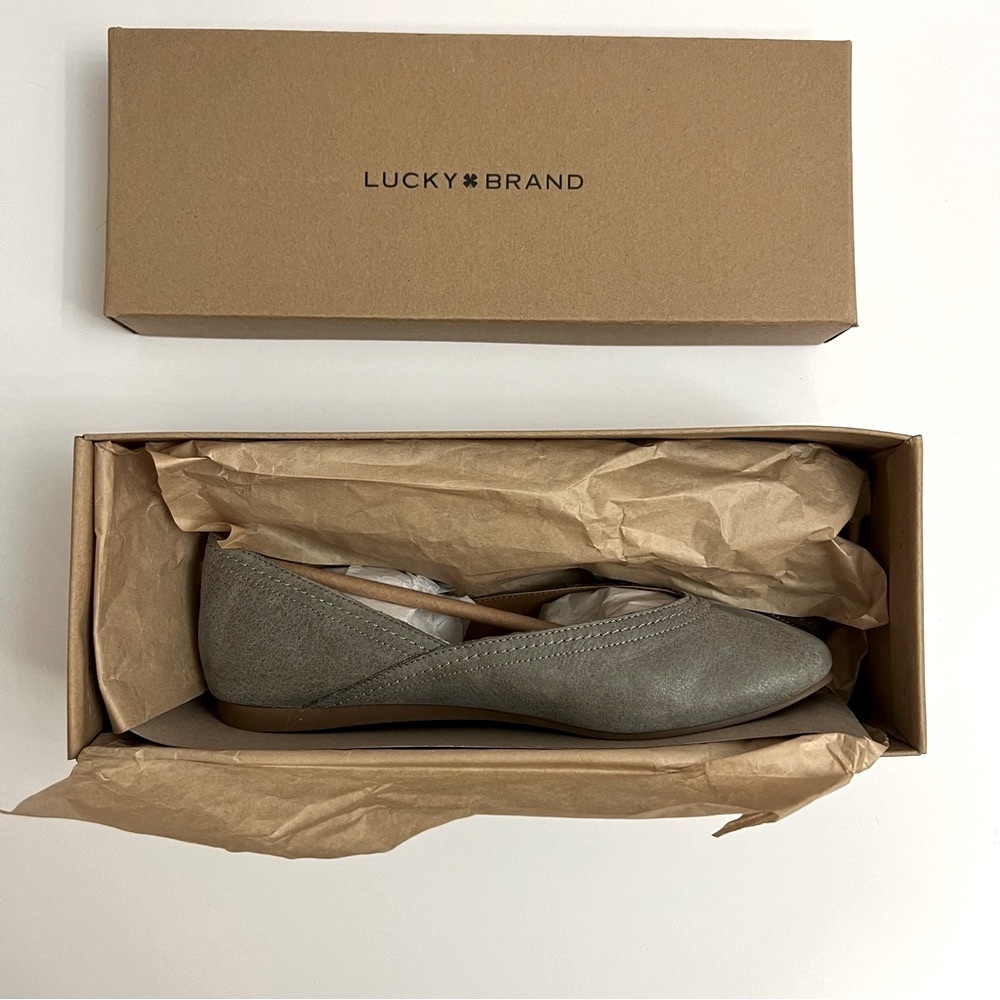 Lucky Brand Alba Flat - Picture 13 of 13